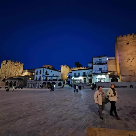 شقة Kubik K2 Caces